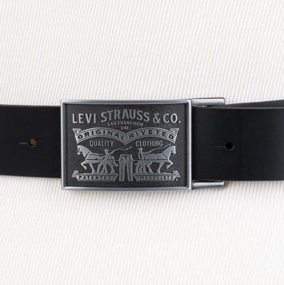 COPY - New Levis Levi Strauss leather belt & belt buckle avail.Please ask if si… - Picture 4 of 6